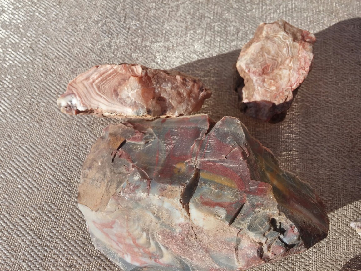 rock tumbling load amount